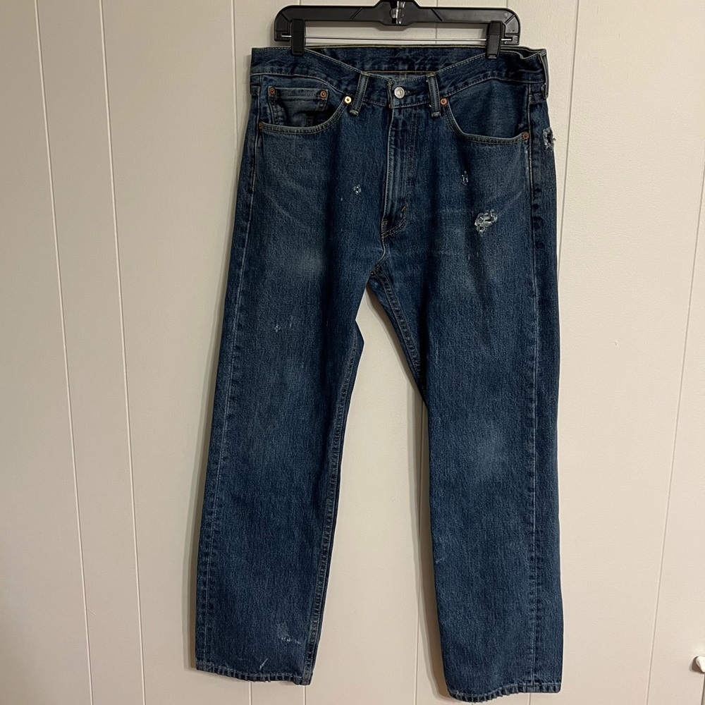 Levi’s 505 jeans size W 35 L 32‎